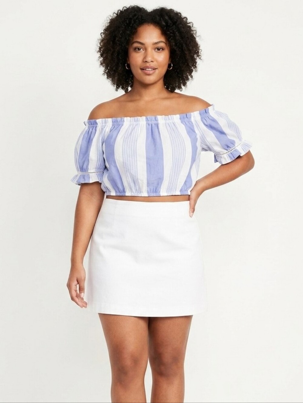 🎆Ocean Drive Blue and White Striped Off-Shoulder Crop Top